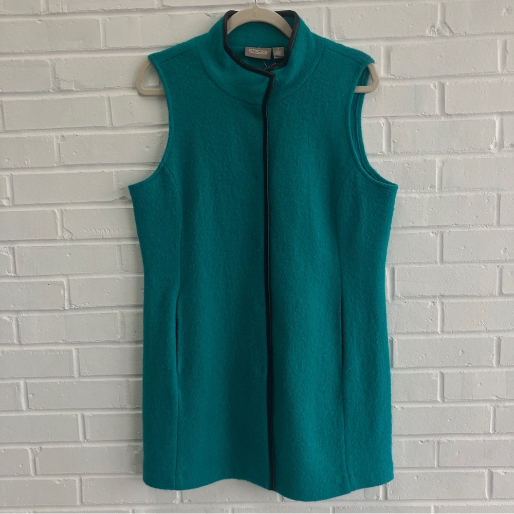 CHICOS 1 Womens Tab Collar 100% Wool Tunic Vest Leather Trim Pockets Green Snaps